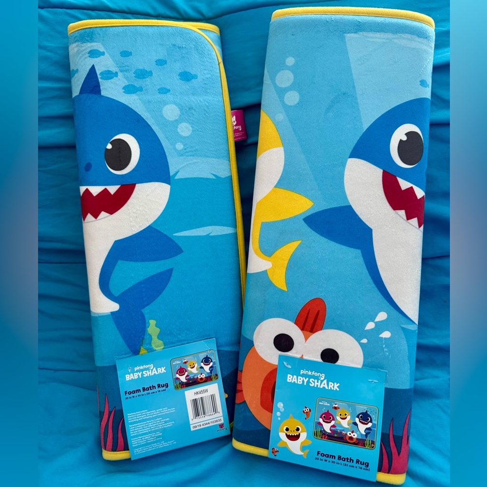 Pinkfong Baby Shark Kids Foam Bath Rug